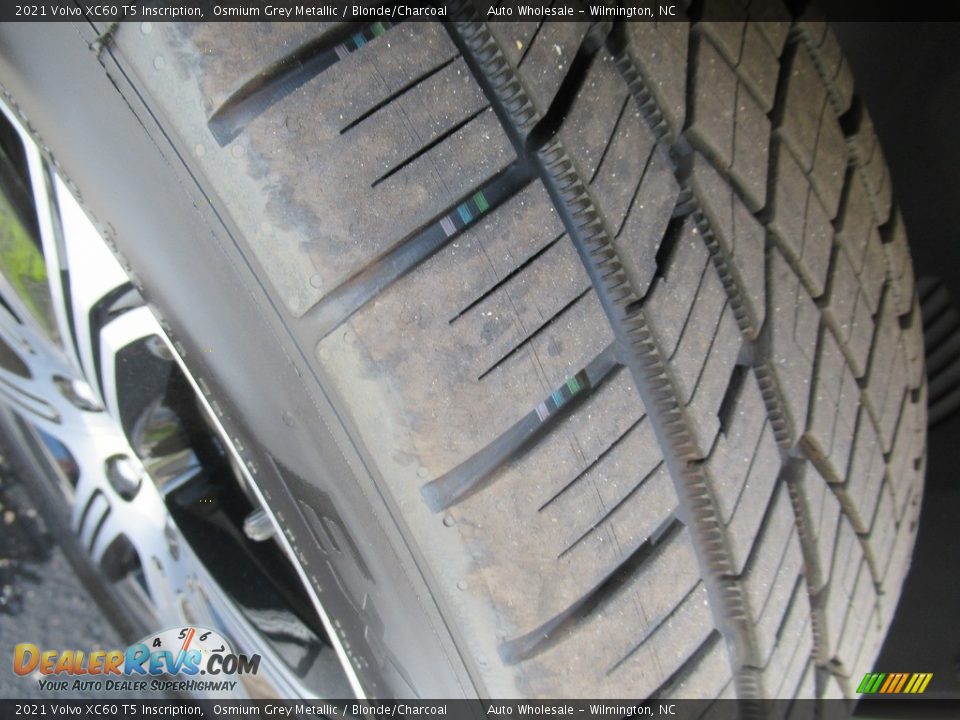 2021 Volvo XC60 T5 Inscription Osmium Grey Metallic / Blonde/Charcoal Photo #8