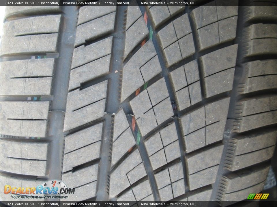 2021 Volvo XC60 T5 Inscription Osmium Grey Metallic / Blonde/Charcoal Photo #9