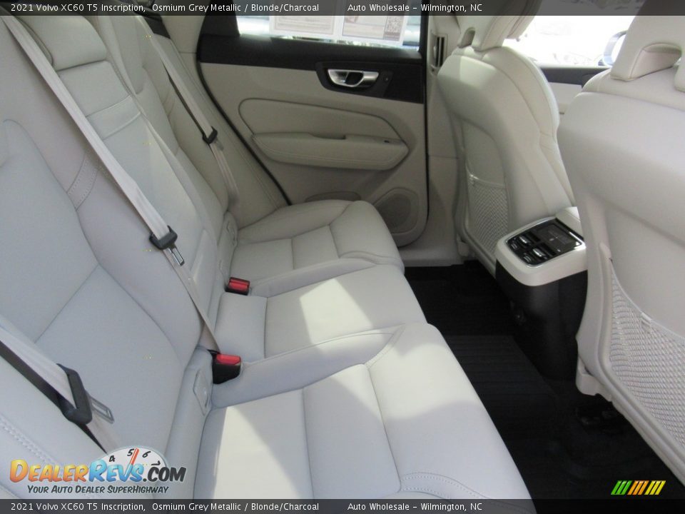 2021 Volvo XC60 T5 Inscription Osmium Grey Metallic / Blonde/Charcoal Photo #14