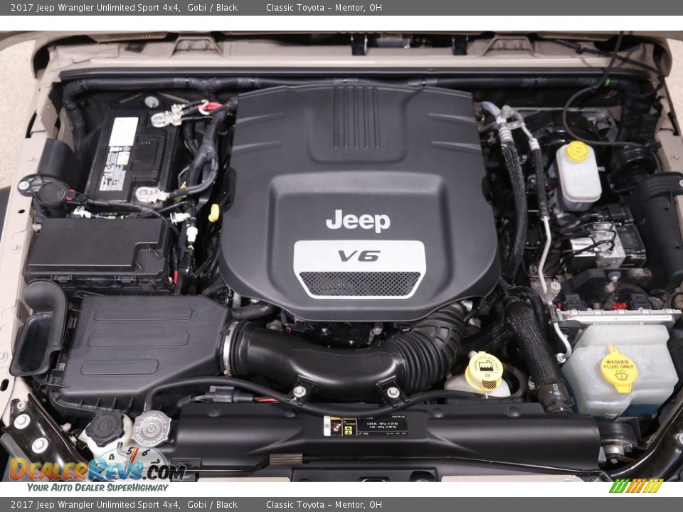 2017 Jeep Wrangler Unlimited Sport 4x4 Gobi / Black Photo #17