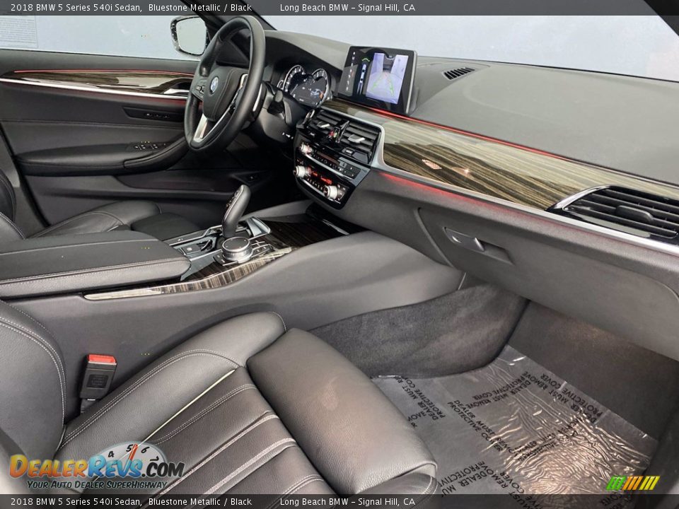 2018 BMW 5 Series 540i Sedan Bluestone Metallic / Black Photo #32