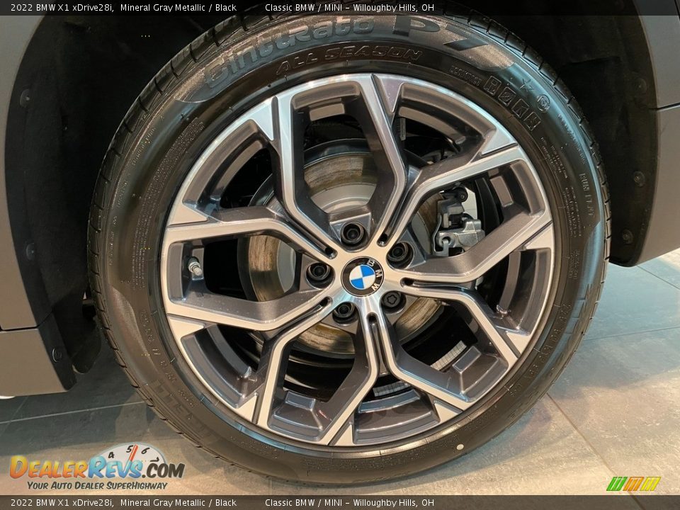 2022 BMW X1 xDrive28i Mineral Gray Metallic / Black Photo #3