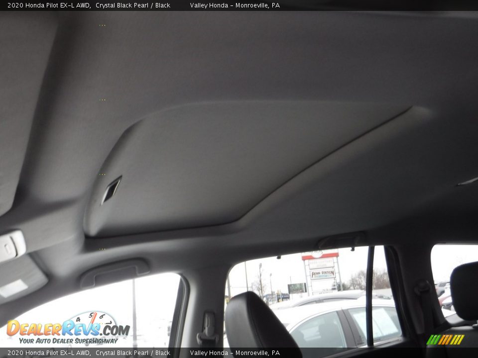 2020 Honda Pilot EX-L AWD Crystal Black Pearl / Black Photo #10