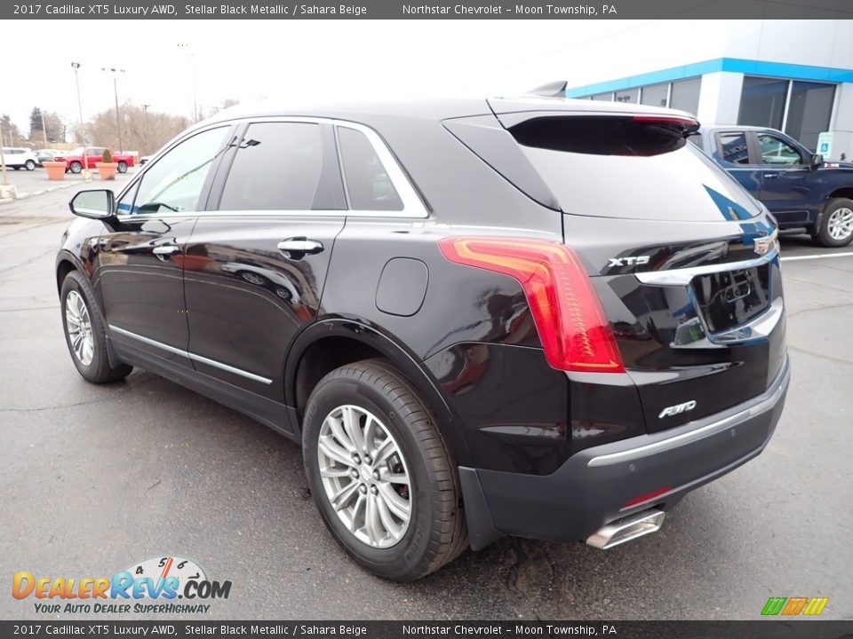 2017 Cadillac XT5 Luxury AWD Stellar Black Metallic / Sahara Beige Photo #4