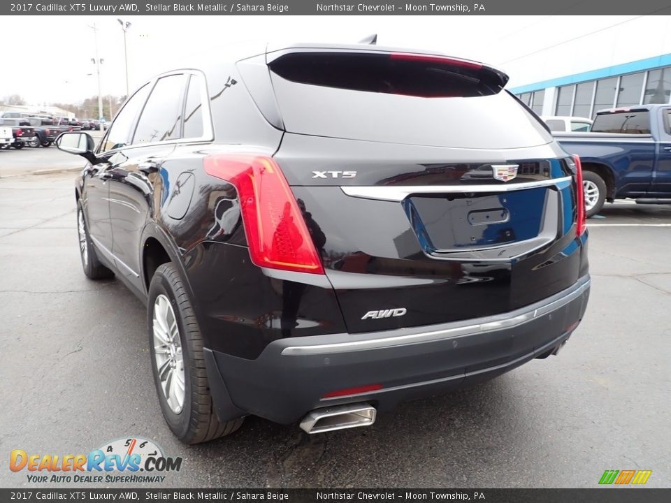 2017 Cadillac XT5 Luxury AWD Stellar Black Metallic / Sahara Beige Photo #5