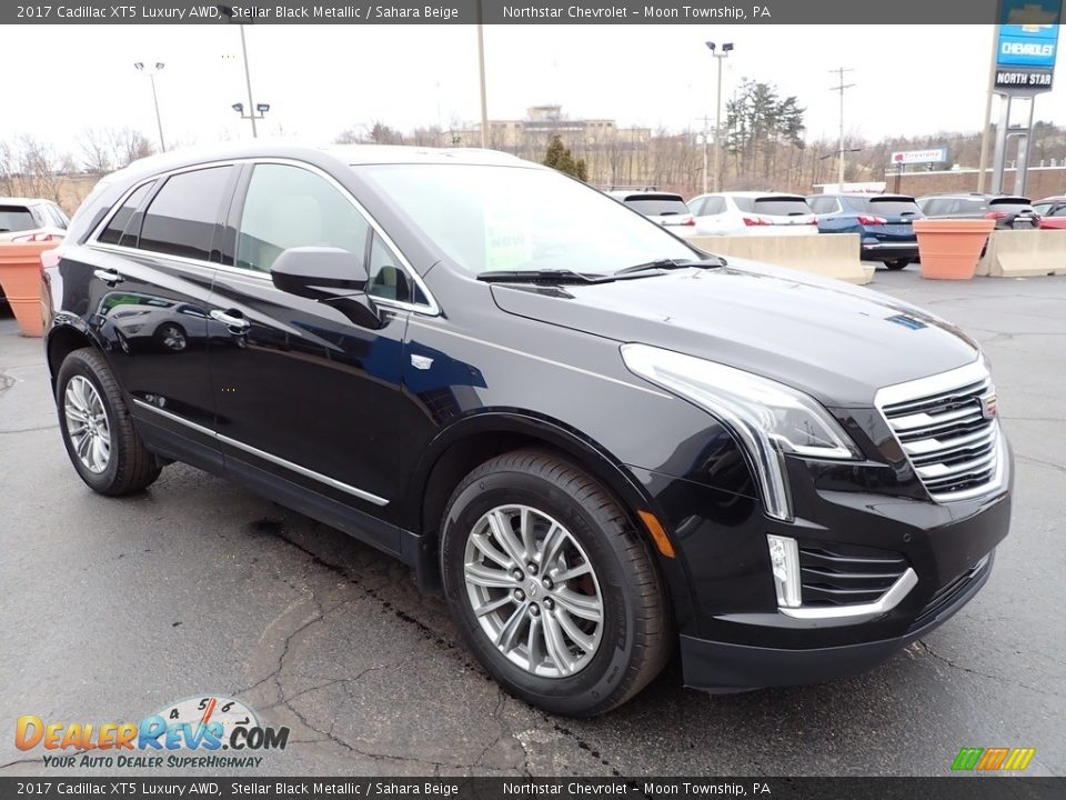 2017 Cadillac XT5 Luxury AWD Stellar Black Metallic / Sahara Beige Photo #11