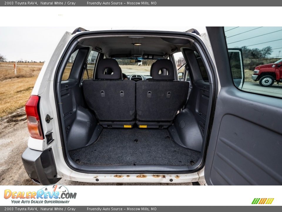 2003 Toyota RAV4 Natural White / Gray Photo #21
