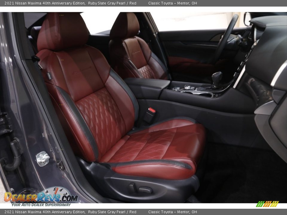 Front Seat of 2021 Nissan Maxima 40th Anniversary Edition Photo #16