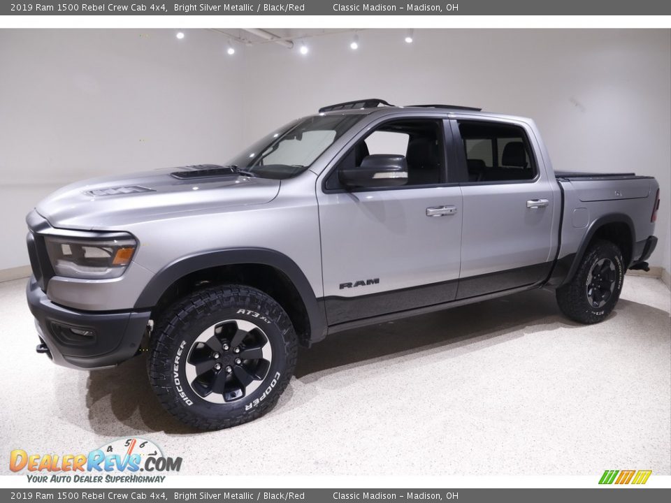 2019 Ram 1500 Rebel Crew Cab 4x4 Bright Silver Metallic / Black/Red Photo #4