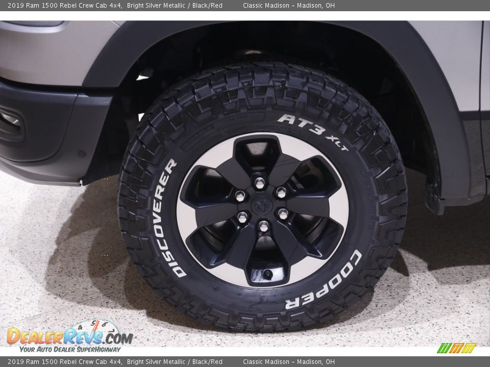 2019 Ram 1500 Rebel Crew Cab 4x4 Bright Silver Metallic / Black/Red Photo #25