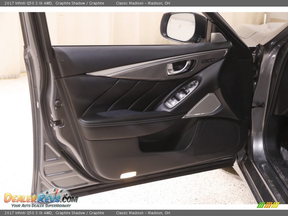 Door Panel of 2017 Infiniti Q50 3.0t AWD Photo #4