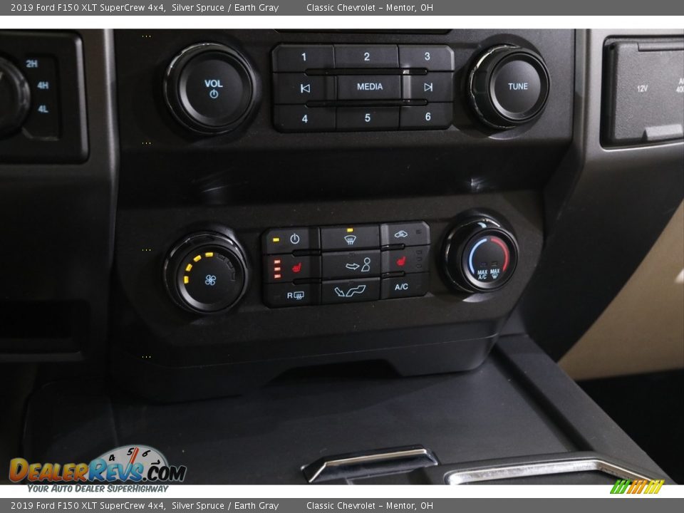 2019 Ford F150 XLT SuperCrew 4x4 Silver Spruce / Earth Gray Photo #14