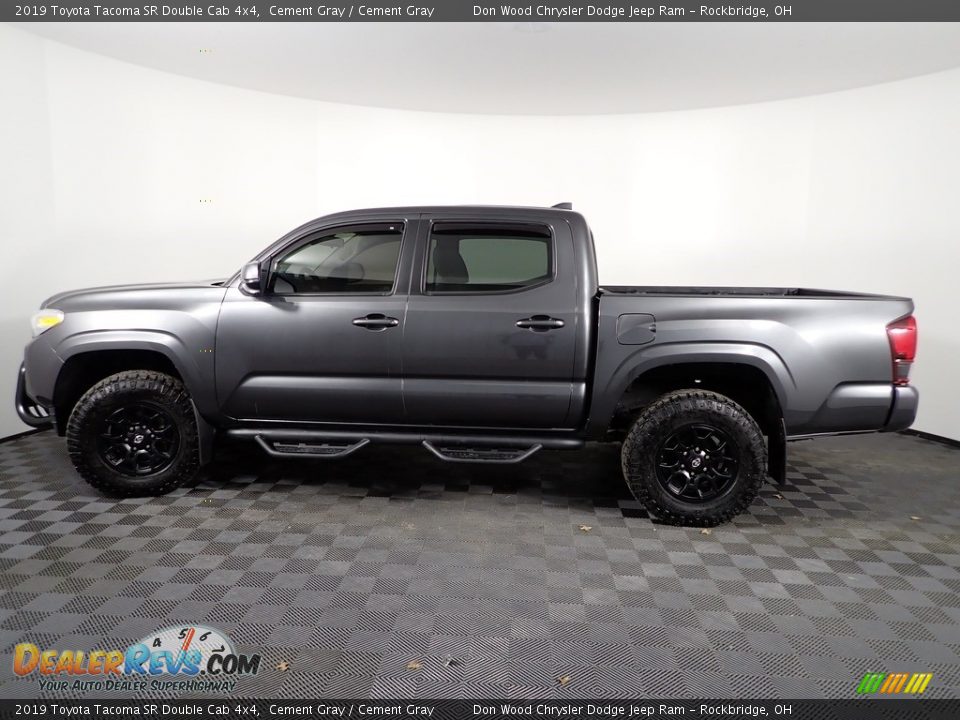 2019 Toyota Tacoma SR Double Cab 4x4 Cement Gray / Cement Gray Photo #8