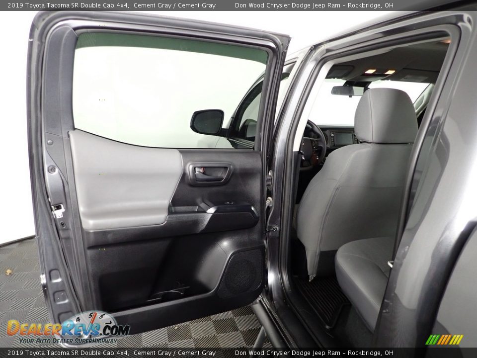 2019 Toyota Tacoma SR Double Cab 4x4 Cement Gray / Cement Gray Photo #25