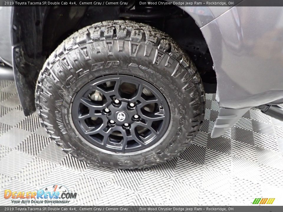 2019 Toyota Tacoma SR Double Cab 4x4 Cement Gray / Cement Gray Photo #32