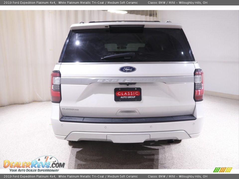 2019 Ford Expedition Platinum 4x4 White Platinum Metallic Tri-Coat / Medium Soft Ceramic Photo #24