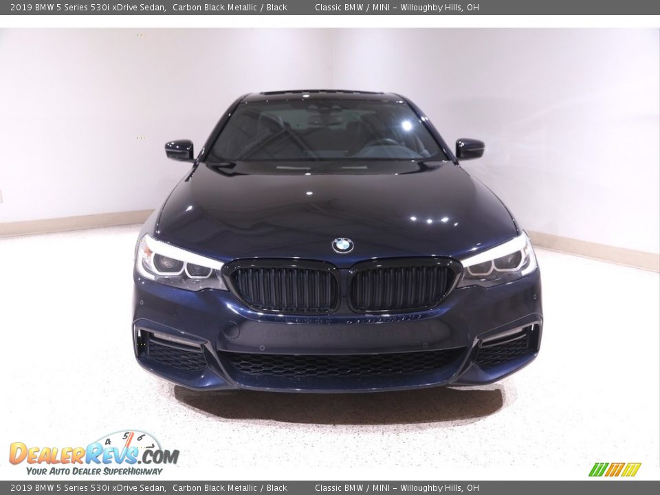 Carbon Black Metallic 2019 BMW 5 Series 530i xDrive Sedan Photo #2