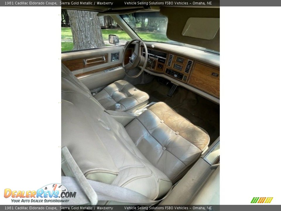 Front Seat of 1981 Cadillac Eldorado Coupe Photo #4