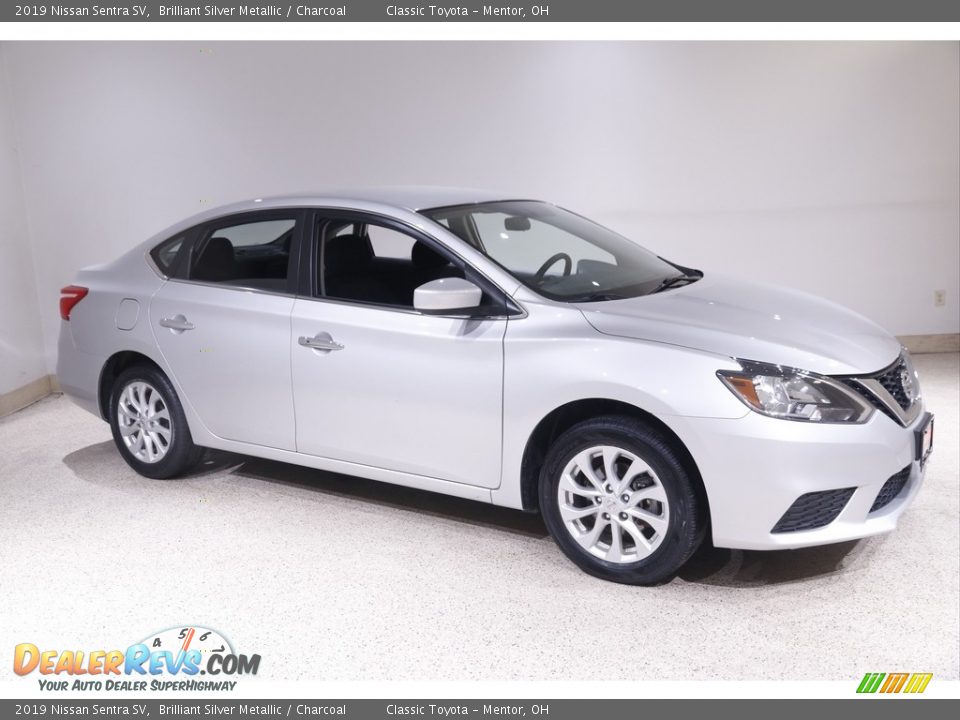 2019 Nissan Sentra SV Brilliant Silver Metallic / Charcoal Photo #1