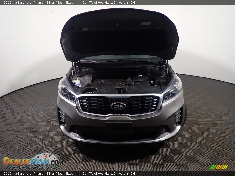 2019 Kia Sorento L Titanium Silver / Satin Black Photo #6