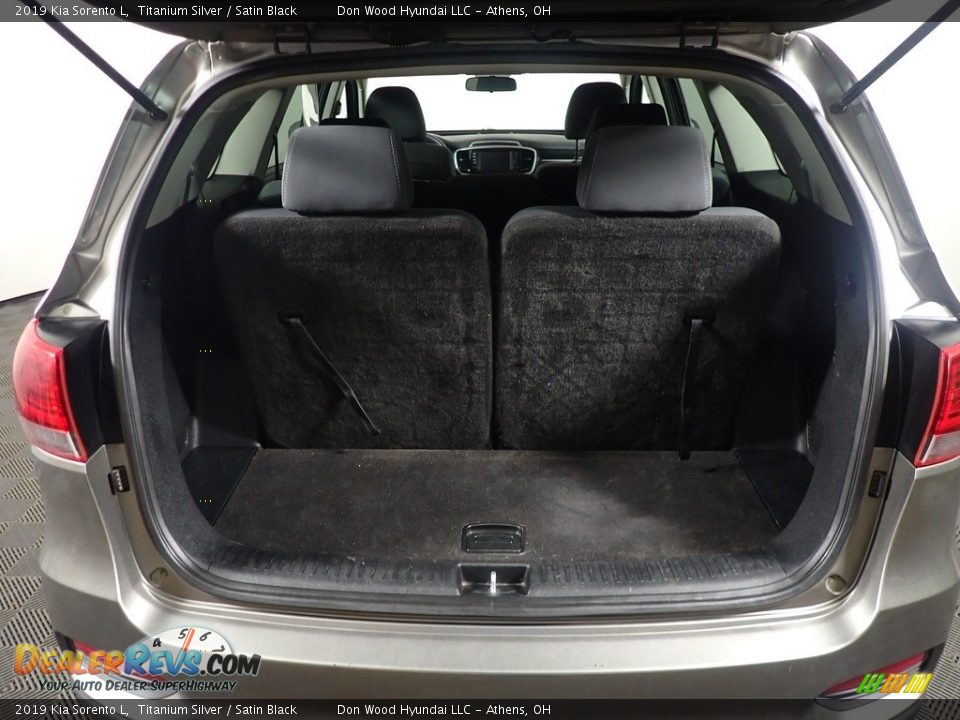 2019 Kia Sorento L Titanium Silver / Satin Black Photo #15