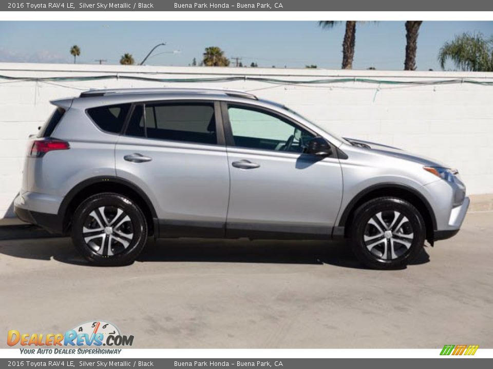 2016 Toyota RAV4 LE Silver Sky Metallic / Black Photo #12