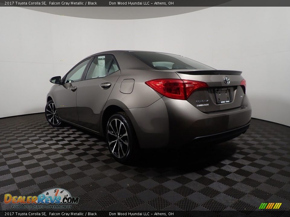 2017 Toyota Corolla SE Falcon Gray Metallic / Black Photo #11