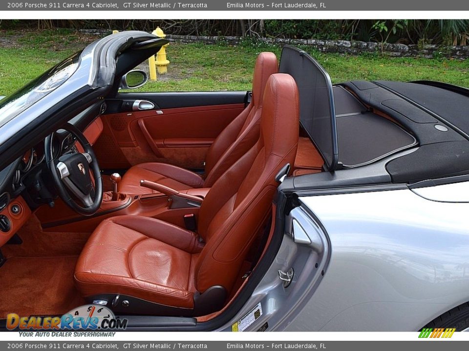 Front Seat of 2006 Porsche 911 Carrera 4 Cabriolet Photo #29