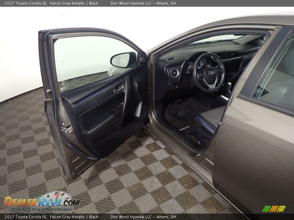 2017 Toyota Corolla SE Falcon Gray Metallic / Black Photo #20