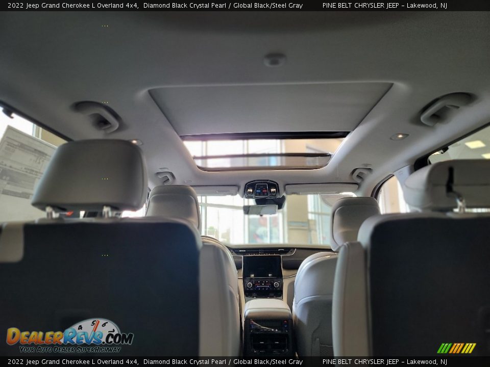 2022 Jeep Grand Cherokee L Overland 4x4 Diamond Black Crystal Pearl / Global Black/Steel Gray Photo #6