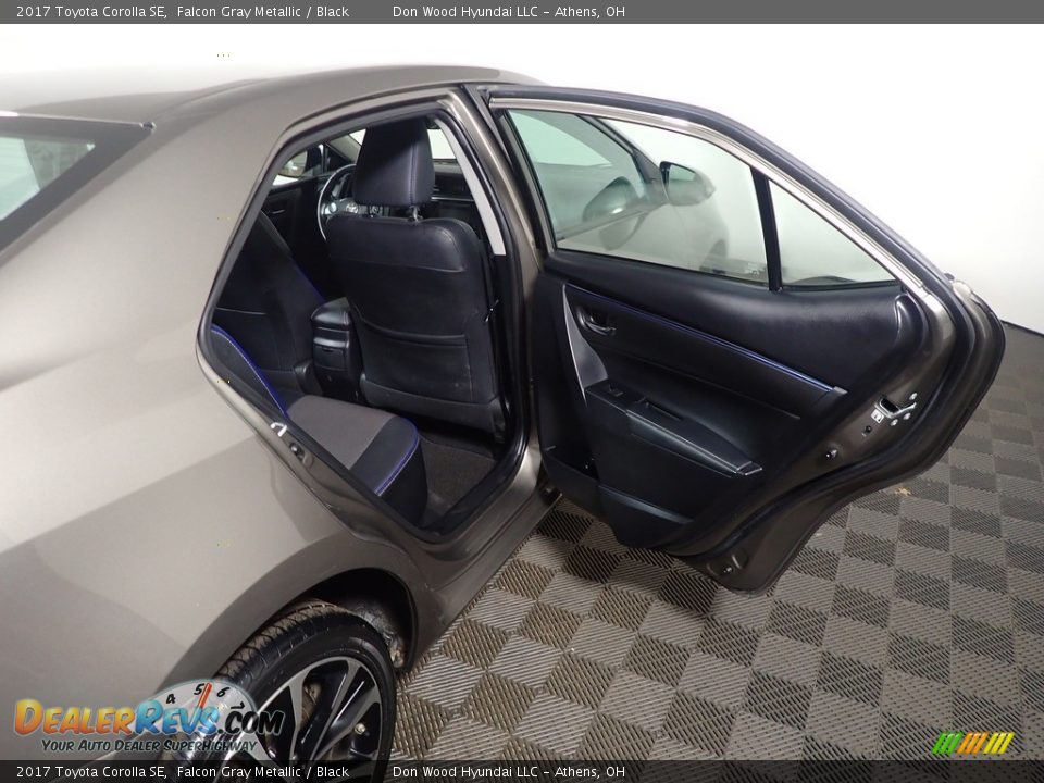2017 Toyota Corolla SE Falcon Gray Metallic / Black Photo #36