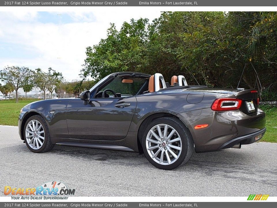 2017 Fiat 124 Spider Lusso Roadster Grigio Moda Meteor Grey / Saddle Photo #4