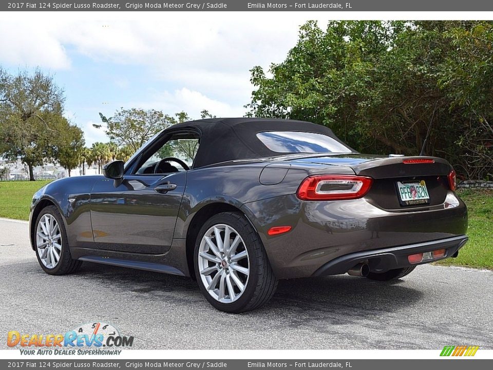 2017 Fiat 124 Spider Lusso Roadster Grigio Moda Meteor Grey / Saddle Photo #12