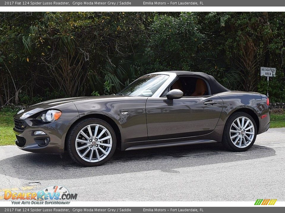 2017 Fiat 124 Spider Lusso Roadster Grigio Moda Meteor Grey / Saddle Photo #13