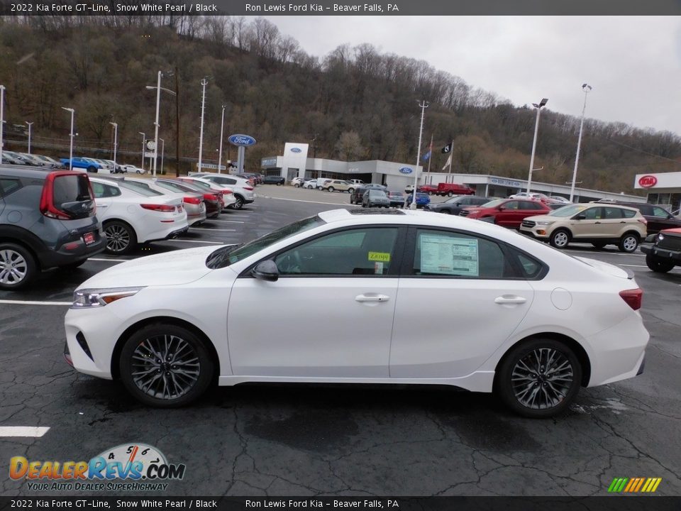 2022 Kia Forte GT-Line Snow White Pearl / Black Photo #6