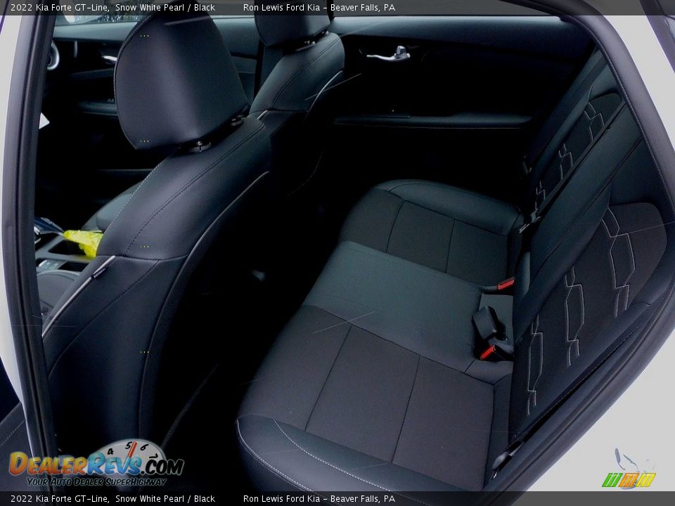 2022 Kia Forte GT-Line Snow White Pearl / Black Photo #12