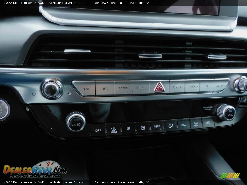 2022 Kia Telluride LX AWD Everlasting Silver / Black Photo #18