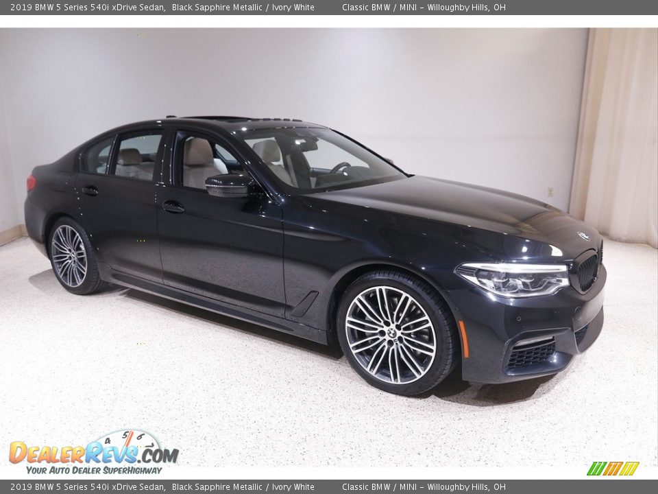 2019 BMW 5 Series 540i xDrive Sedan Black Sapphire Metallic / Ivory White Photo #1