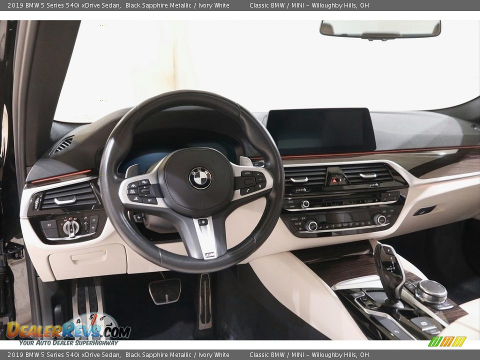 2019 BMW 5 Series 540i xDrive Sedan Black Sapphire Metallic / Ivory White Photo #6