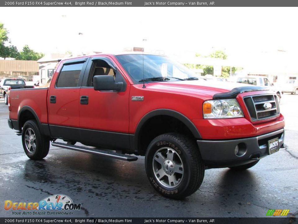 2006 Ford F150 FX4 SuperCrew 4x4 Bright Red / Black/Medium Flint Photo #4