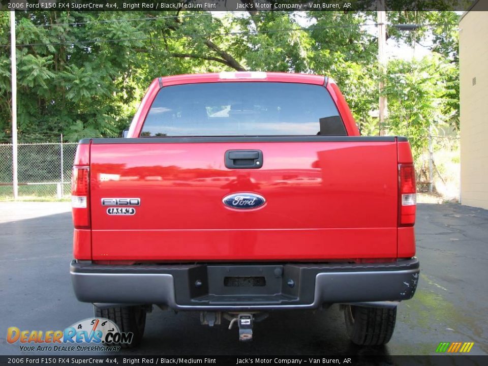 2006 Ford F150 FX4 SuperCrew 4x4 Bright Red / Black/Medium Flint Photo #6