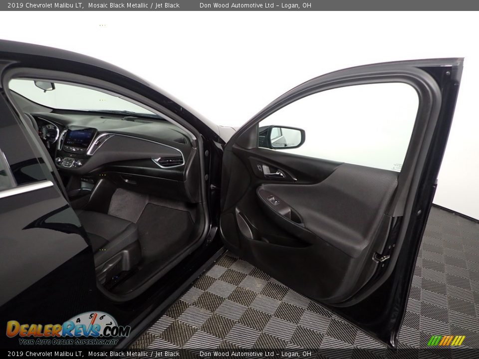 2019 Chevrolet Malibu LT Mosaic Black Metallic / Jet Black Photo #26