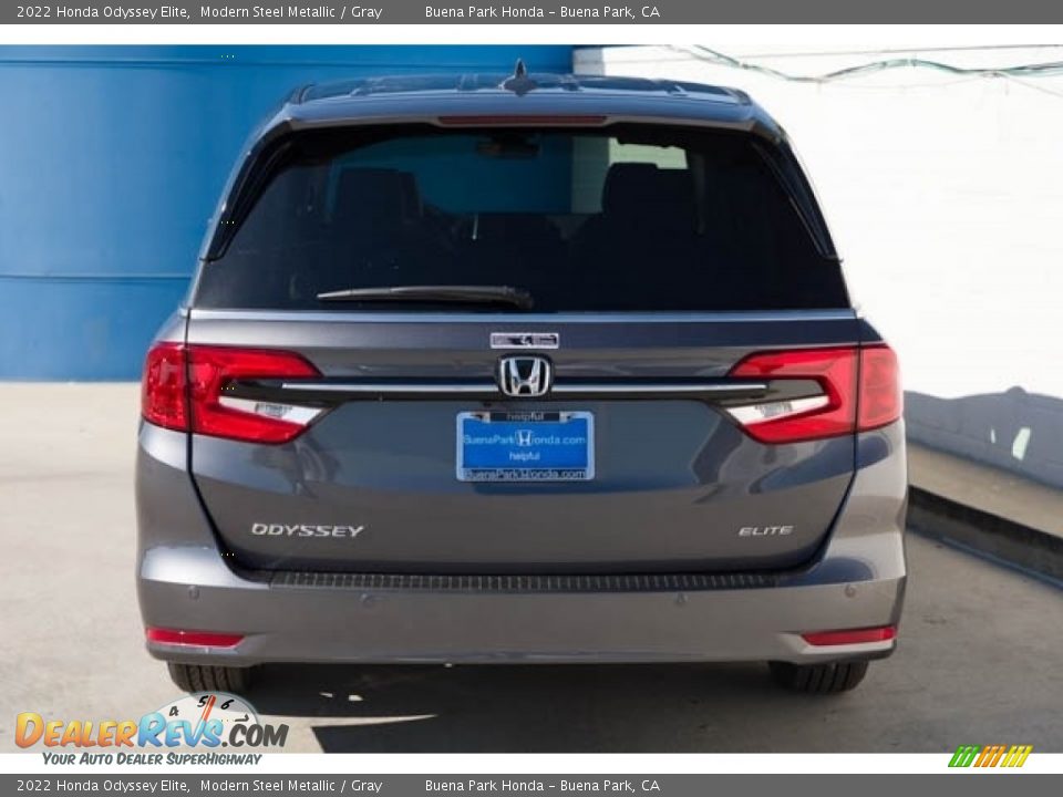 2022 Honda Odyssey Elite Modern Steel Metallic / Gray Photo #5