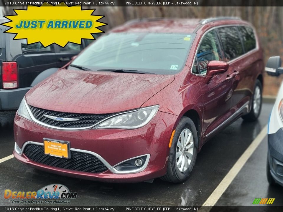 2018 Chrysler Pacifica Touring L Velvet Red Pearl / Black/Alloy Photo #1