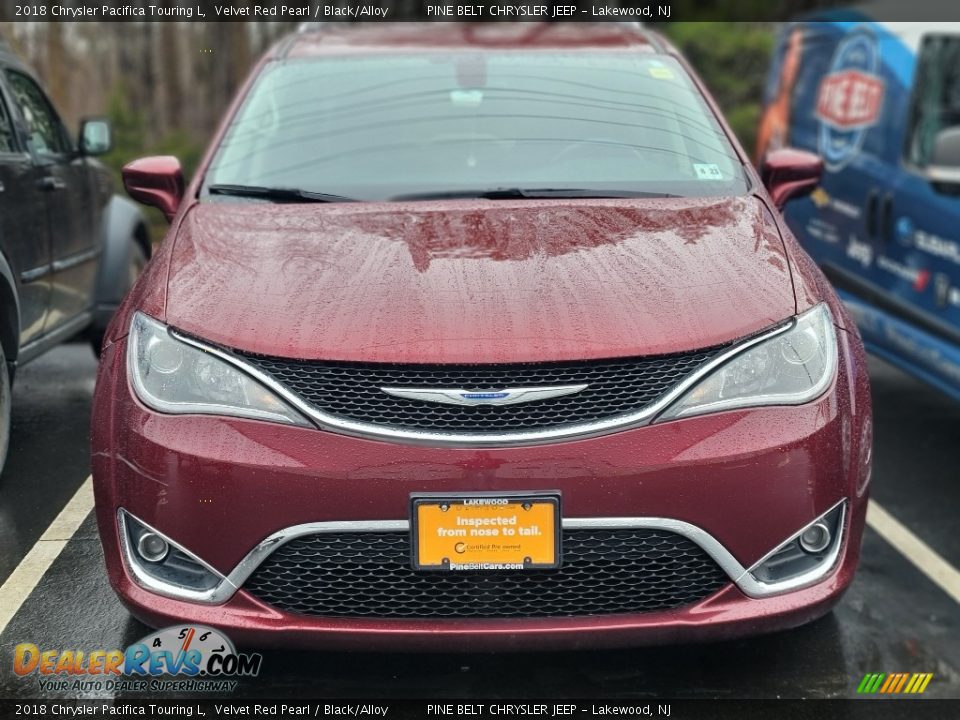 2018 Chrysler Pacifica Touring L Velvet Red Pearl / Black/Alloy Photo #2