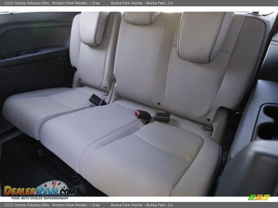 2022 Honda Odyssey Elite Modern Steel Metallic / Gray Photo #25