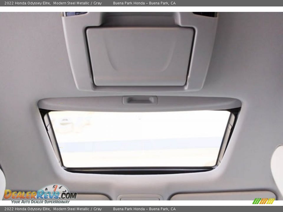 2022 Honda Odyssey Elite Modern Steel Metallic / Gray Photo #26