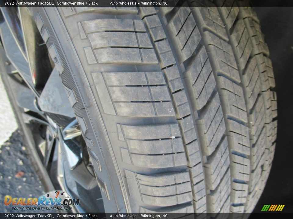 2022 Volkswagen Taos SEL Cornflower Blue / Black Photo #8