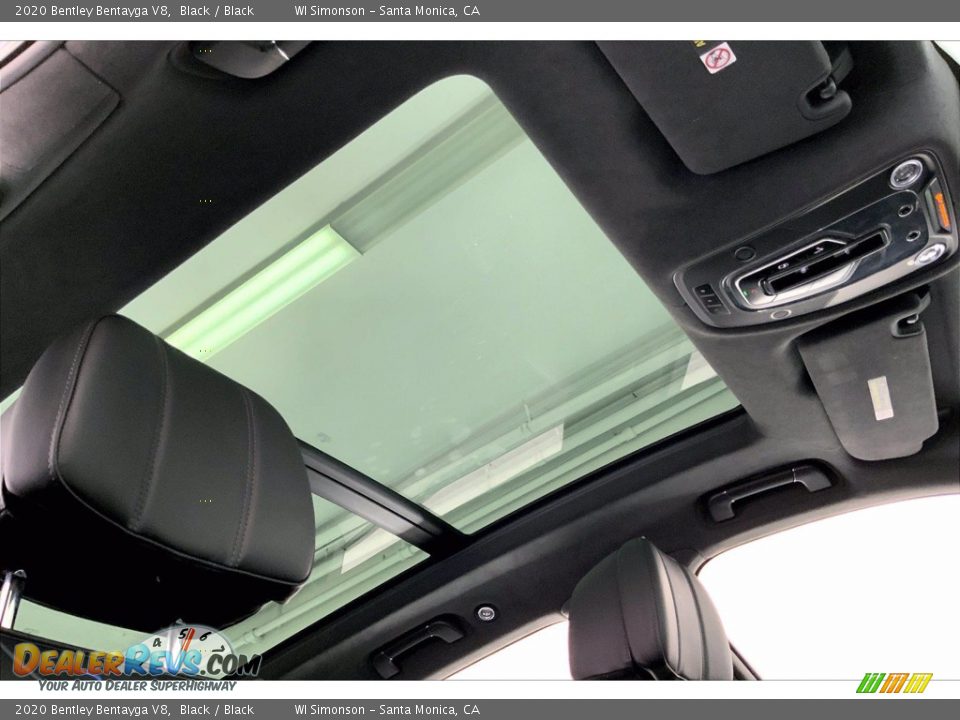 Sunroof of 2020 Bentley Bentayga V8 Photo #24