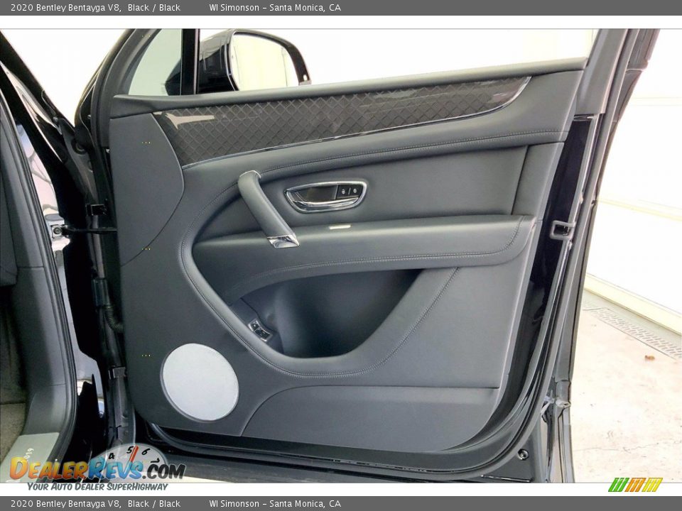 Door Panel of 2020 Bentley Bentayga V8 Photo #26